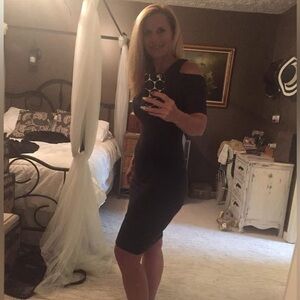 Elegant Dark Grey Cold Shoulder Dress